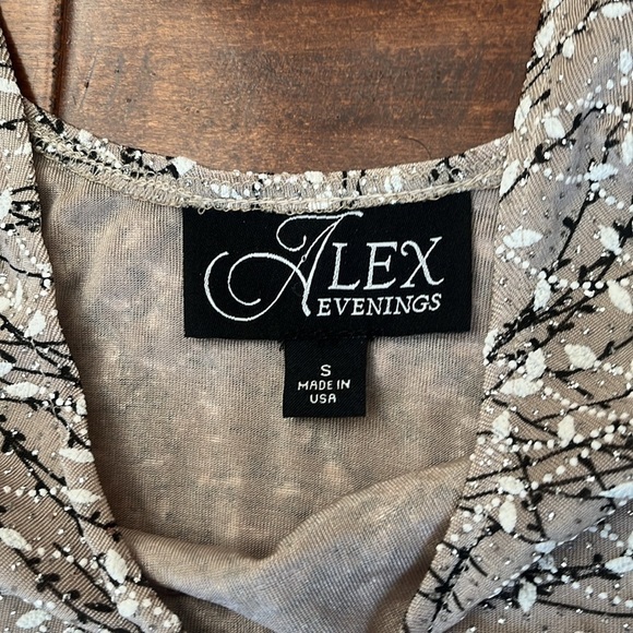 Alex Evenings Women's Top Made in USA - Picture 8 of 10